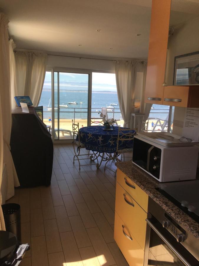 Appartement Arcachon Perreire Premiere Ligne Les Pieds Dans L Eau Vue Magnifique Sur Le Bassin Bagian luar foto