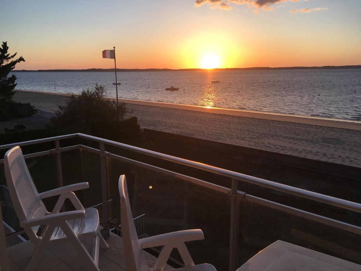 Appartement Arcachon Perreire Premiere Ligne Les Pieds Dans L Eau Vue Magnifique Sur Le Bassin Bagian luar foto